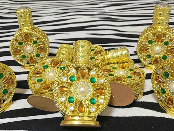 huong-dan-su-dung-tinh-dau-nuoc-hoa-dubai